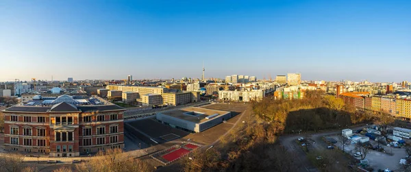 Berlin Niemcy Kwietnia 2018 Panoramiczny Widok Zabytkowych Dzielnic Centrum Berlina — Zdjęcie stockowe