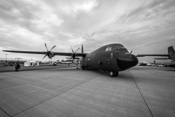 Lockheed Martin C-130J Super Hércules — Foto de Stock