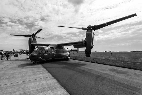 Berlin Tyskland April 2018 Stol Militära Transportflygplan Bell Boeing Fiskgjuse — Stockfoto