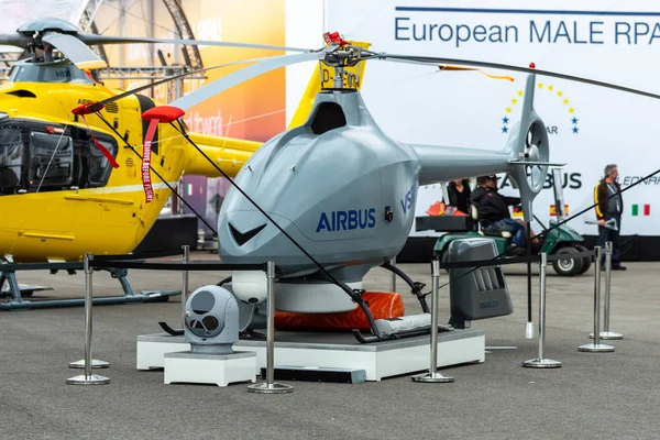 Berlín Alemania Abril 2018 Helicóptero Reconocimiento Tripulado Airbus Vsr700 Exposición —  Fotos de Stock