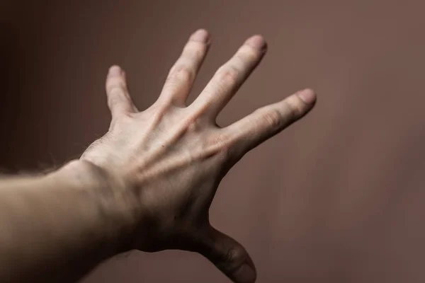 Мужской знак руки . — стоковое фото