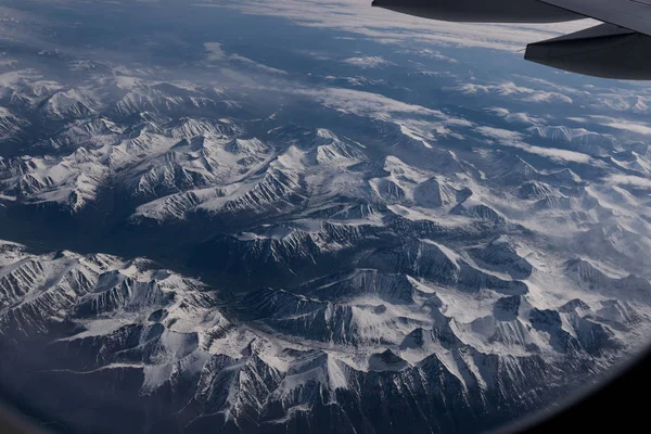 Vista do avião na superfície da Terra . — Fotografia de Stock