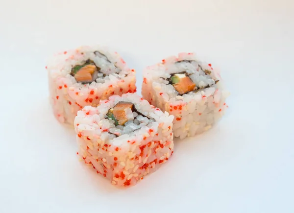 Kalifornische Sushi-Rolle. — Stockfoto