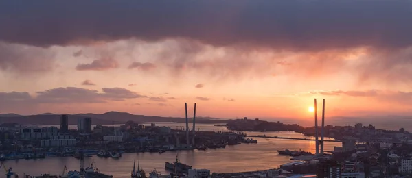 Vladivostok Stadsgezicht Zonsondergang Uitzicht — Stockfoto