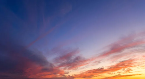 Dramatischer Himmel Sonnenuntergang Hintergrund Natur — Stockfoto