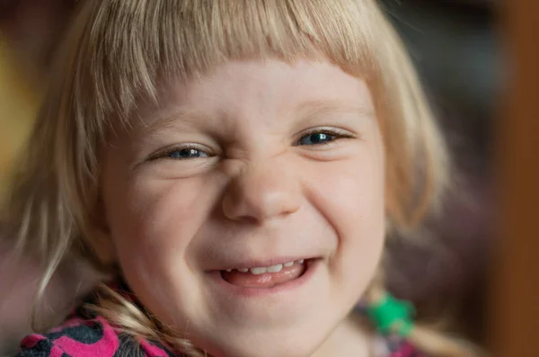 Close Portrait Adorable Smiling Little Girl Selective Focus Shallow Depth — Stock Photo, Image