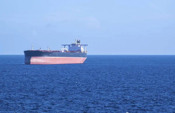 Karayip Denizi Adası Bonaire Yakınındaki Büyük Petrol Tankeri — Stok fotoğraf