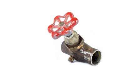 Eski Kırmızı Su Kapatma Düğmesi beyaza izole edildi