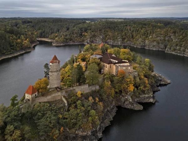 비코프 Zvikov Castle 블타바강 오타바 고딕성 건물은 공화국에서 아름다운 건축물중 — 스톡 사진