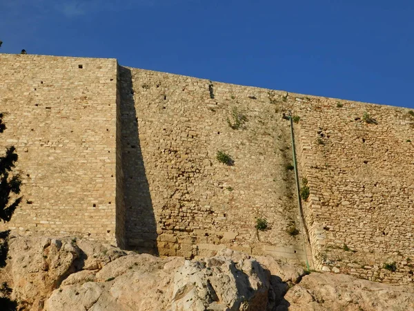 Άποψη Του Νότιου Τείχους Του Λόφου Της Ακρόπολης Στην Αθήνα — Φωτογραφία Αρχείου