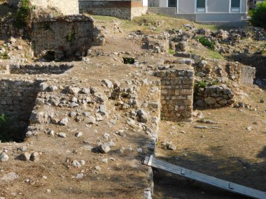 Yunanistan 'ın Thiva kentindeki Kadmeia harabeleri, antik Thebes kraliyet sarayı.
