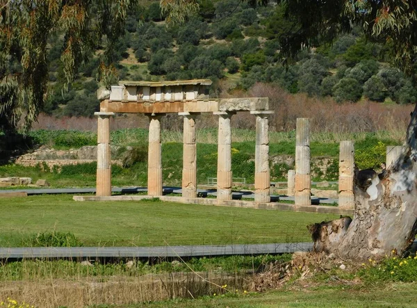 Eski Artemis Mabedi Tapınaktan Önce Atari Salonu Veya Stoa Sütunları — Stok fotoğraf