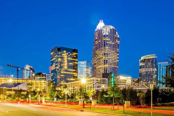 Charlotte city skyline north carolina tidigt på morgonen — Stockfoto