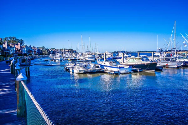 Bohiket marina with boats near kiawah island — Stock Photo, Image