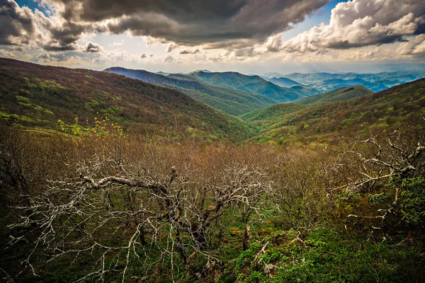 Chmury o Skalisty ogród blue ridge parkway i zachód słońca — Zdjęcie stockowe