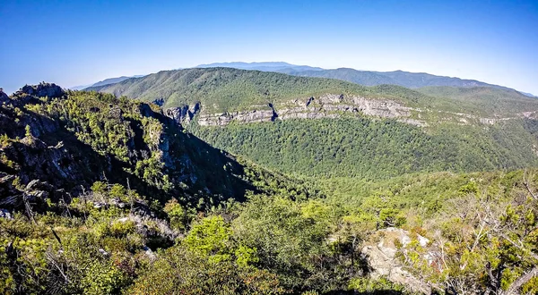 Vistas del paisaje en la parte superior de la montaña de roca de mesa nc —  Fotos de Stock