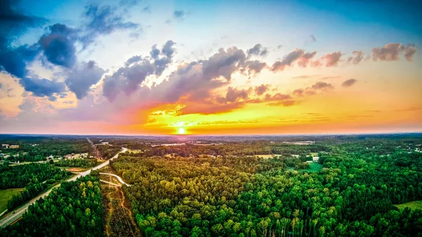 Günbatımında York Güney Carolina üzerinde hava manzarası 