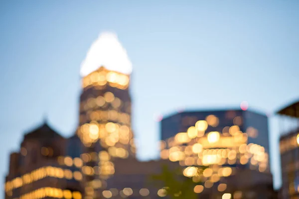 Charlotte north carolina city skyline i ulicy sceny — Zdjęcie stockowe