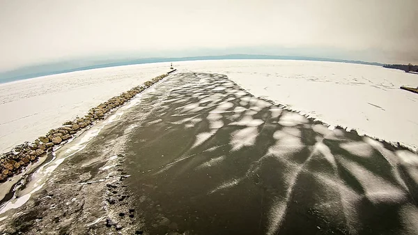 Lac gelé michigan près de Petoskey port de plaisance — Photo