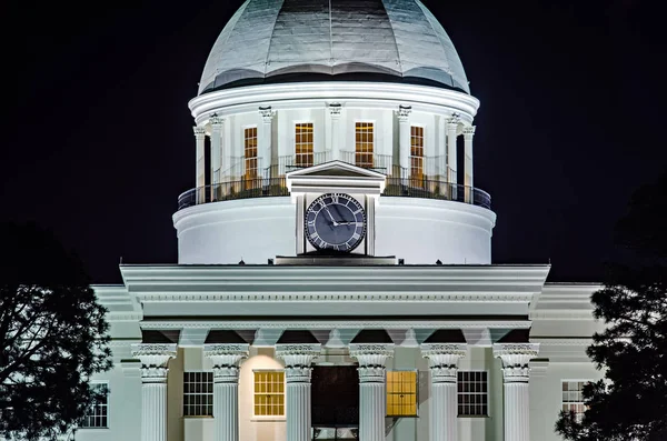 Montgomery alabam downtown at night time — Stock Photo, Image