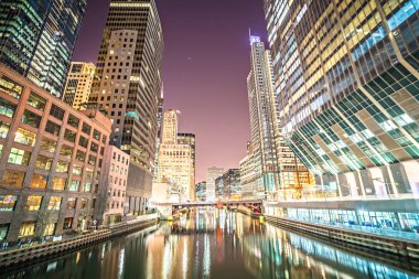 Chicago Illinois şehir manzarası, gece vakti