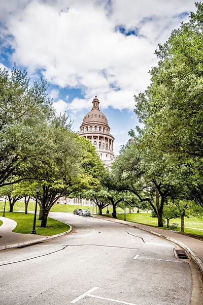 Austin texas city a státní capitol building — Stock fotografie