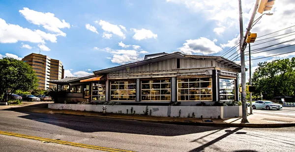 Oude gebouw restaurant in austin texas — Stockfoto