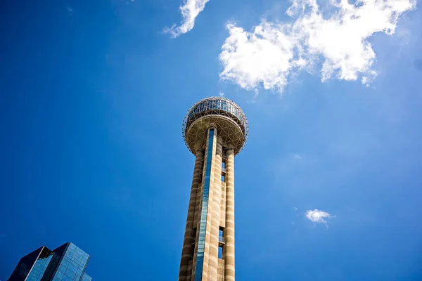 Downtown dallas texas city skyline och omgivning — Stockfoto