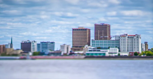 Baton Rouge, Louisiana skyline van de stad en de omliggende views — Stockfoto