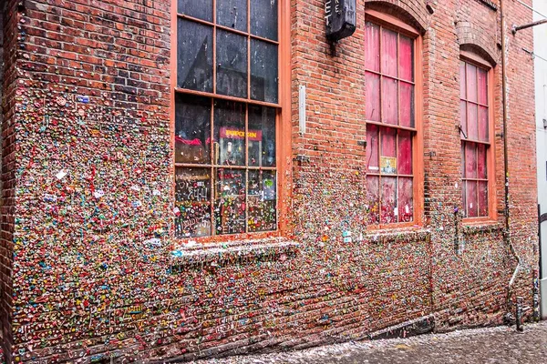 Pike market theater gum wall — Stock Photo, Image