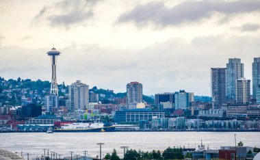 şehir silüeti ile Seattle Limanı sabah erkenden