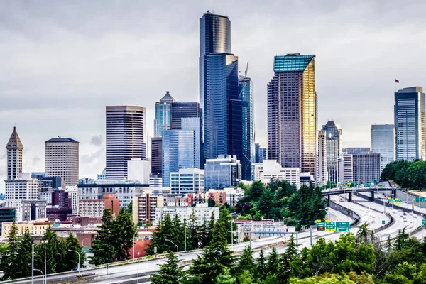 Seattle Washington ville skyline et rues — Photo