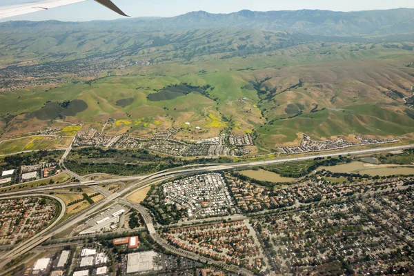 Fliegen über san jose kalifornien — Stockfoto