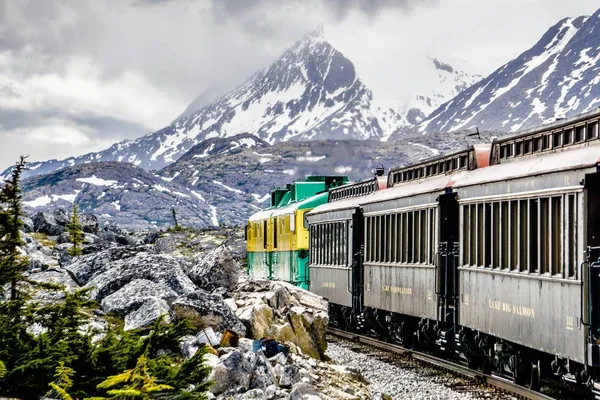 White pass mountains in british columbia — Stock Photo, Image