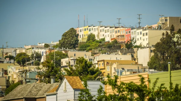 San francisco stad buurten en straat uitzicht op zonnige dag — Stockfoto