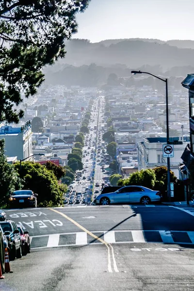 San francisco városrészek, utcára néző, napfényes napon — Stock Fotó