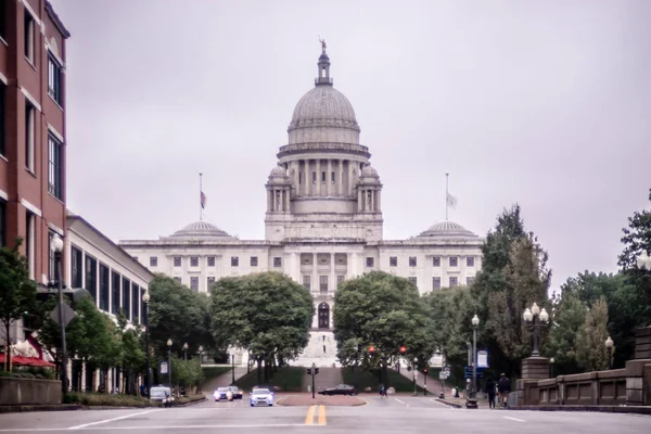 Rhode island state capitol building on cloudy day — Stock Photo, Image