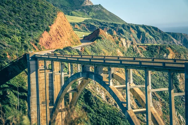 Kalifornien bixby brücke in big sur monterey county in route 1 — Stockfoto