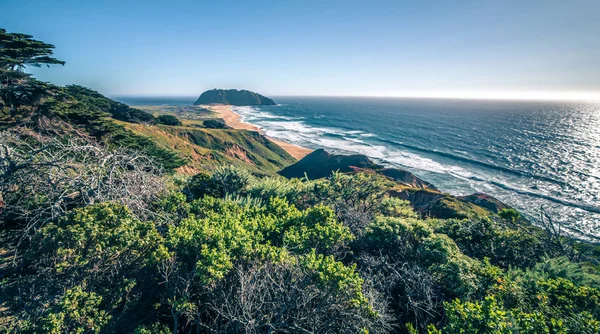 Océan Pacifique grandes plages et paysages côtiers — Photo