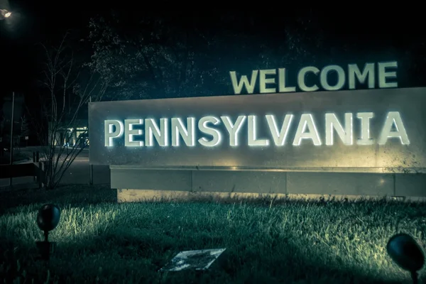 Bienvenido Pensilvania Signo Área Descanso Por Noche — Foto de Stock