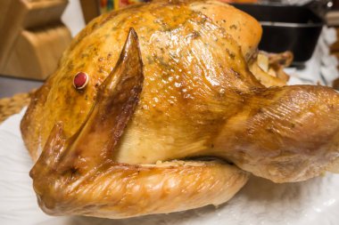 Şükran yemek masası Türkiye ve salata ile