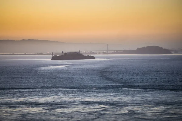 Острів Язниці Алькатрас Видно Сан Франциско Затоці Сході Сонця — стокове фото
