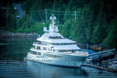 sahne ketchikan Alaska şehir çevresinde