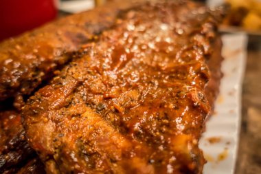 Elektrik Sigara içen kullanılarak hazırlanan mangalda pirzola