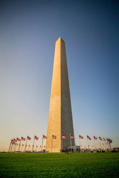 Washington dc pomnik wieża o zachodzie słońca — Zdjęcie stockowe