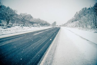 karlı hava koşulları charlotte Havaalanı Kuzey Carol çevresinde