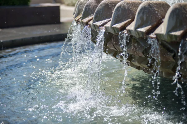 Der Ananas-Brunnen am Waterfront Park in Charleston, so dass — Stockfoto