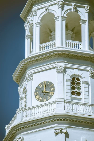 Igreja histórica campanário em charleston carolina do sul histórico di — Fotografia de Stock