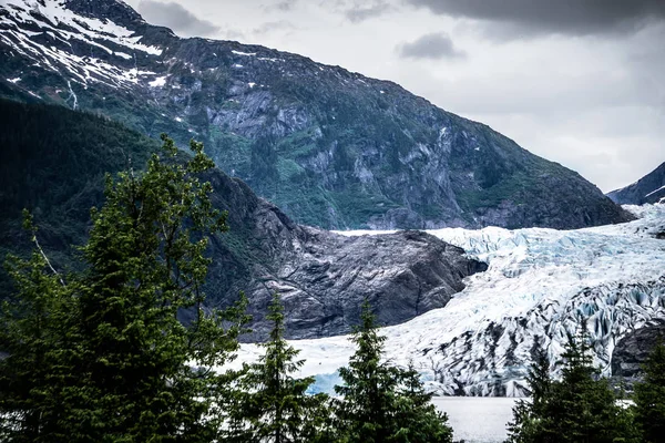 Vista panoramica del ghiacciaio Mendenhall Juneau Alaska — Foto Stock