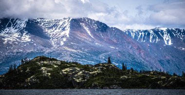 Rocky Dağları doğa sahneleri alaska british columbia sınırında